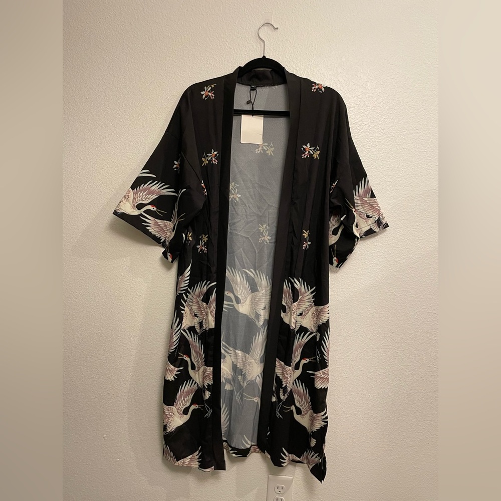 New With Tags Japanese Haori with Sandhill Cranes. Pet friendly home!